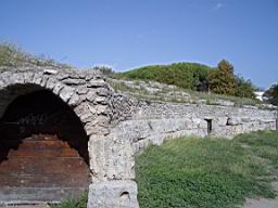 Paestum - Arena Wall 2.JPG